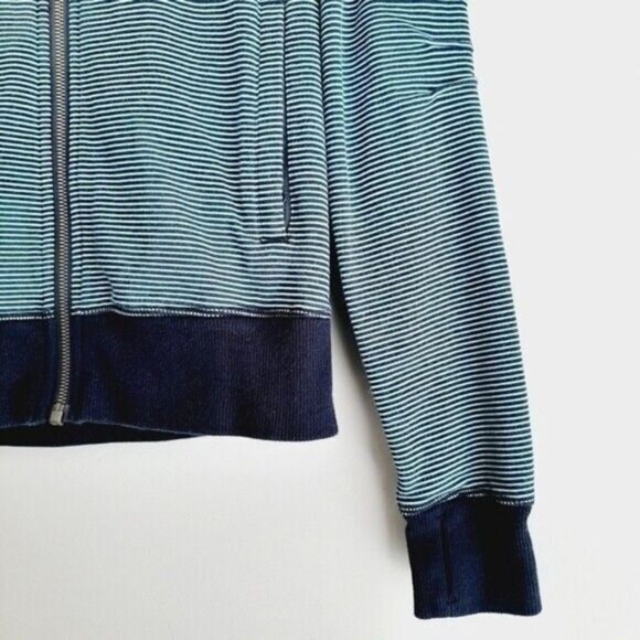 LULULEMON Bliss Break Hoodie Jacket Full-Zip Front Blue Stripe Sz M 6 8 - Picture 6 of 15